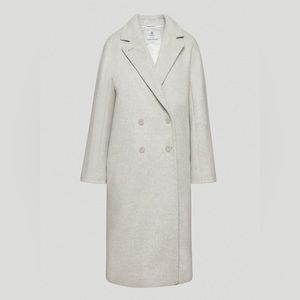 Sold Aritzia the slouch coat heather white (Item no: 91838) size 1